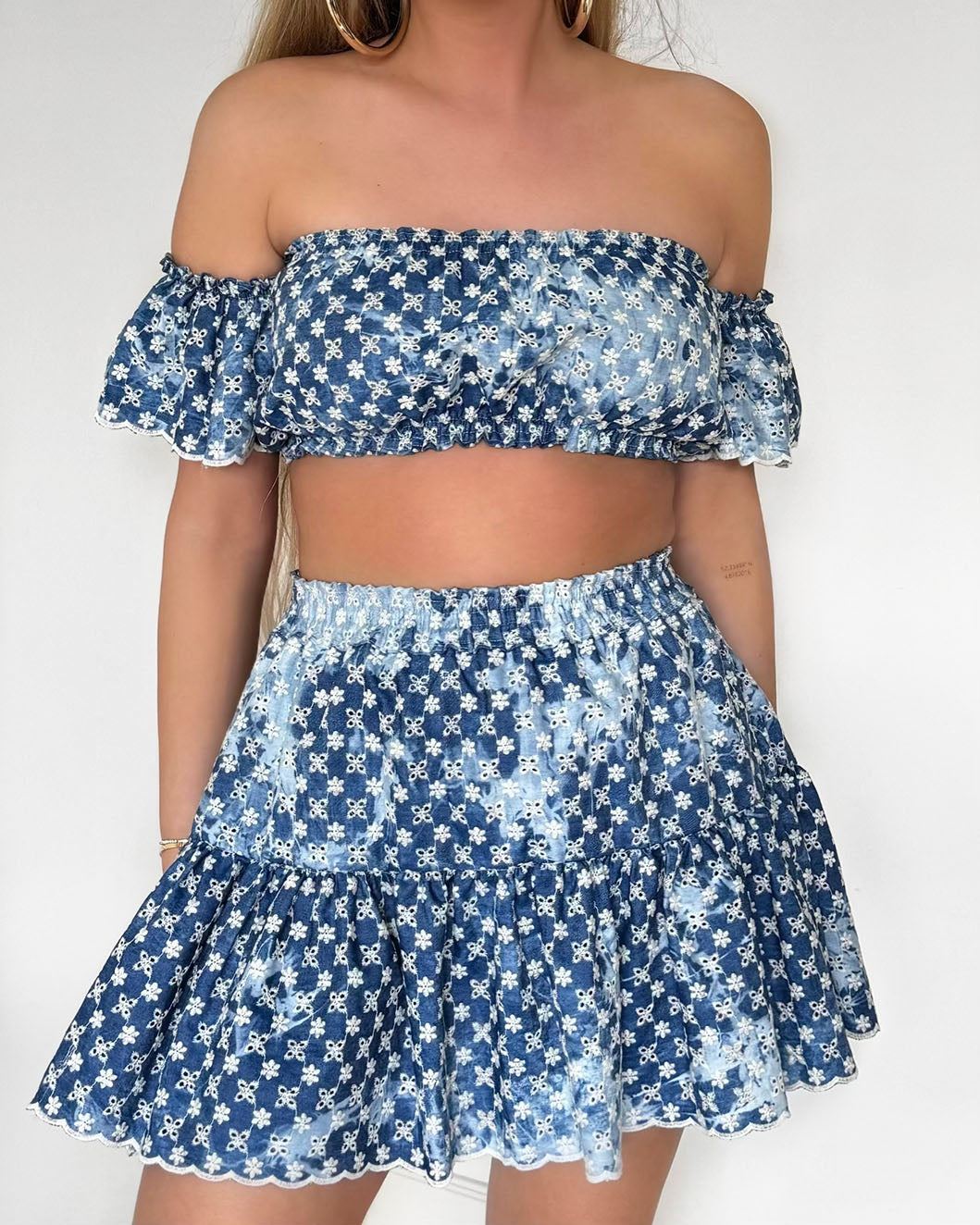 Lacey skirt
